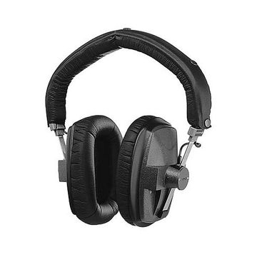 Beyerdynamic DT150 Closed Studio Headphones image 1
