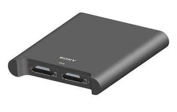 Sony SBAC-UT100 SXS Thunderbolt Memory Card Reader & USB 3.0 image 1